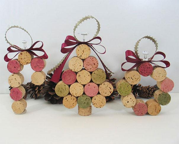 Adornos navidad con corcho. Fuente: http://es.paperblog.com/