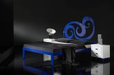 Cama moderna con cabezal azul y negro